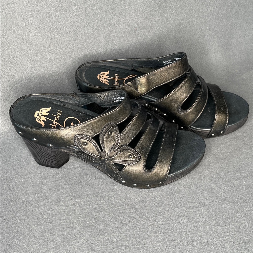 Dansko Nigella black leather sandal sz 38